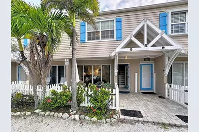 120 52nd Street, Holmes Beach, FL 34217 - Photo 1