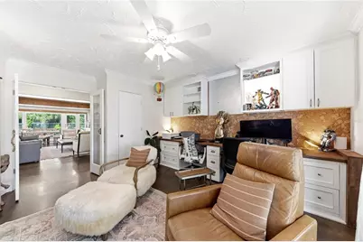 2515 49th Street, Sarasota, FL 34234 - Photo 13