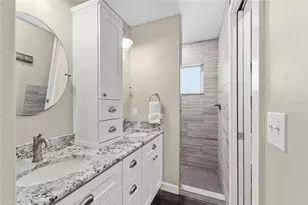 2515 49th St, Sarasota, FL 34234 - Photo 51