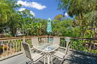 2746 Orchid Oaks Dr, Sarasota, FL 34239 - Photo 37