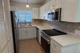2926 63rd St W, Bradenton, FL 34209 - Photo 5