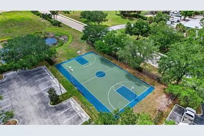 915 Fairwaycove Lane #101, Bradenton, FL 34212 - Photo 67