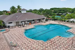 915 Fairwaycove Ln, Bradenton, FL 34212 - Photo 59
