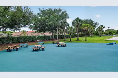 915 Fairwaycove Lane #101, Bradenton, FL 34212 - Photo 57