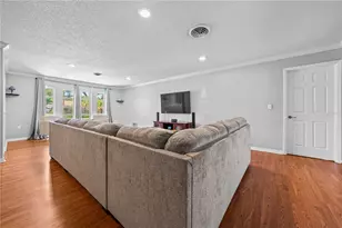 4233 Boswell Pl, Sarasota, FL 34241 - Photo 11