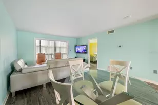 116 Vista Hermosa Cir, Sarasota, FL 34242 - Photo 15