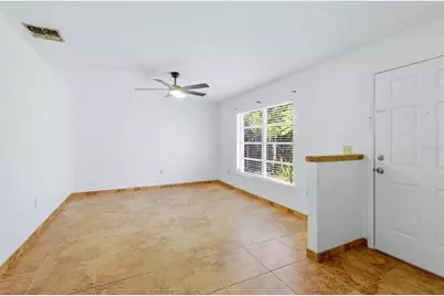2777 Dueby Street, Sarasota, FL 34231 - Photo 9