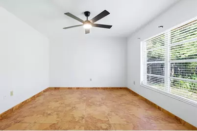 2777 Dueby Street, Sarasota, FL 34231 - Photo 11