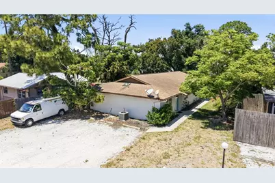 2777 Dueby Street, Sarasota, FL 34231 - Photo 1