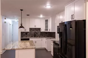1204 23rd Ave W, Palmetto, FL 34221 - Photo 7