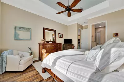 246 Sapphire Lake Drive #201, Bradenton, FL 34209 - Photo 23
