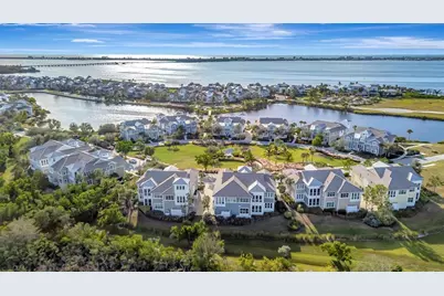 246 Sapphire Lake Drive #201, Bradenton, FL 34209 - Photo 3