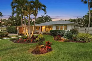 409 N Washington Dr, Sarasota, FL 34236 - Photo 3