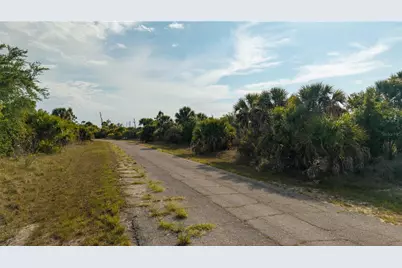 8608 Fireglow Circle, North Port, FL 34288 - Photo 11