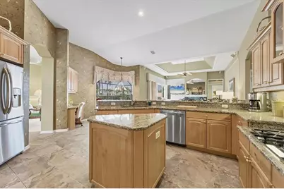 7039 Stanhope Place, University Park, FL 34201 - Photo 21