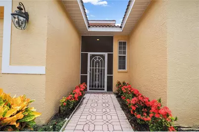 4541 Murcia Boulevard #11, Sarasota, FL 34238 - Photo 3