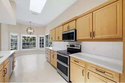 4734 E Trails Drive, Sarasota, FL 34232 - Photo 15