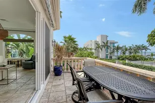 1023 Tocobaga Ln, Sarasota, FL 34236 - Photo 15