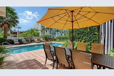 1023 Tocobaga Lane, Sarasota, FL 34236 - Photo 53
