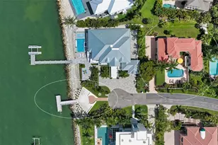 1023 Tocobaga Ln, Sarasota, FL 34236 - Photo 57