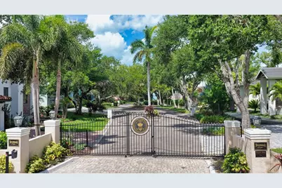 1023 Tocobaga Lane, Sarasota, FL 34236 - Photo 59