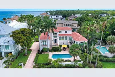 1023 Tocobaga Lane, Sarasota, FL 34236 - Photo 1