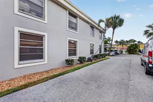 6146 7th Ave W, Bradenton, FL 34209 - Photo 7