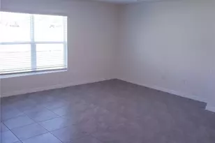 12211 Kingsley Trl, Parrish, FL 34219 - Photo 17