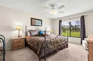 5713 Avista Dr, Sarasota, FL 34243 - Photo 27