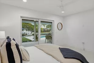 618 Gladstone Ln, Holmes Beach, FL 34217 - Photo 41