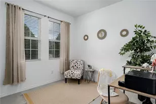 6126 Fairmont Ln, Palmetto, FL 34221 - Photo 5