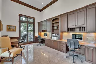 8132 Sanderling Rd, Sarasota, FL 34242 - Photo 37