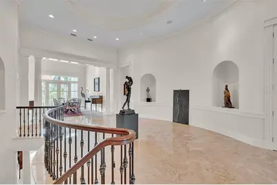 8132 Sanderling Road, Sarasota, FL 34242 - Photo 27
