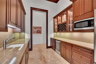 8132 Sanderling Rd, Sarasota, FL 34242 - Photo 45