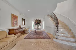 8132 Sanderling Rd, Sarasota, FL 34242 - Photo 25