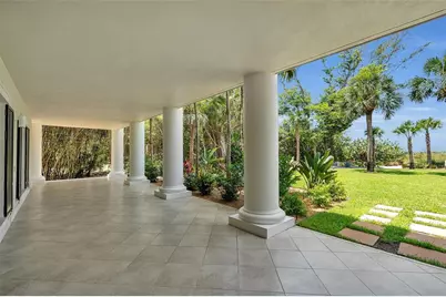 8132 Sanderling Road, Sarasota, FL 34242 - Photo 65