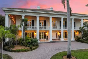 8132 Sanderling Rd, Sarasota, FL 34242 - Photo 21
