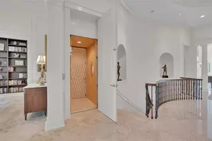8132 Sanderling Rd, Sarasota, FL 34242 - Photo 29