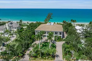 8132 Sanderling Rd, Sarasota, FL 34242 - Photo 17