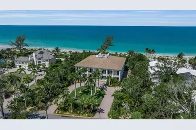 8132 Sanderling Road, Sarasota, FL 34242 - Photo 9