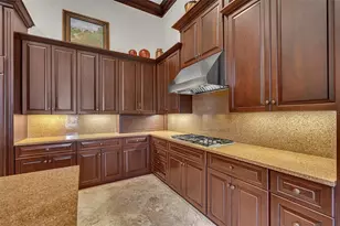 8132 Sanderling Rd, Sarasota, FL 34242 - Photo 43