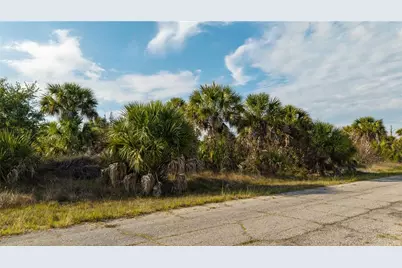 8606 Fireglow Circle, North Port, FL 34288 - Photo 13