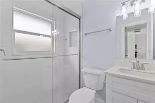 5830 Midnight Pass Rd, Sarasota, FL 34242 - Photo 13