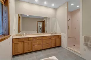 612 Laurel Rd W, Nokomis, FL 34275 - Photo 53