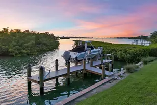 612 Laurel Rd W, Nokomis, FL 34275 - Photo 13
