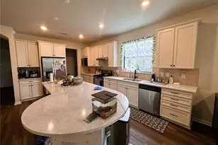 12444 Golden Sage Dr, Sarasota, FL 34238 - Photo 3