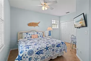 7005 Holmes Blvd, Holmes Beach, FL 34217 - Photo 27