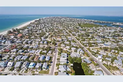 7005 Holmes Boulevard, Holmes Beach, FL 34217 - Photo 55