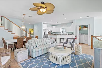 7005 Holmes Boulevard, Holmes Beach, FL 34217 - Photo 3