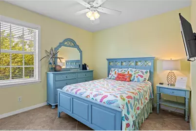 7005 Holmes Boulevard, Holmes Beach, FL 34217 - Photo 33